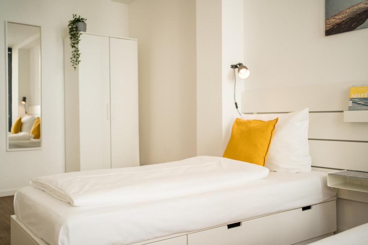 Fantastic 2 Bedroom Apartment Берлин Экстерьер фото
