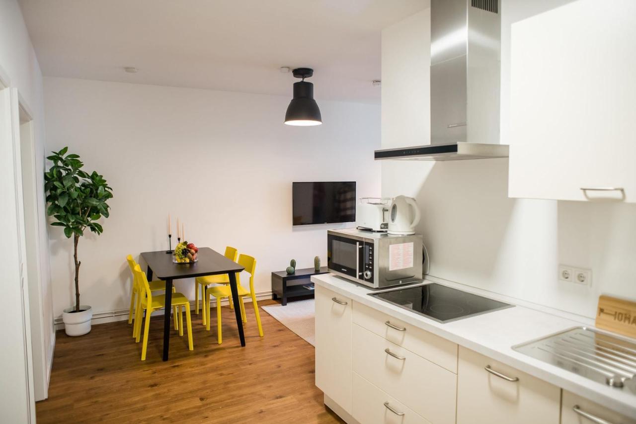 Fantastic 2 Bedroom Apartment Берлин Экстерьер фото